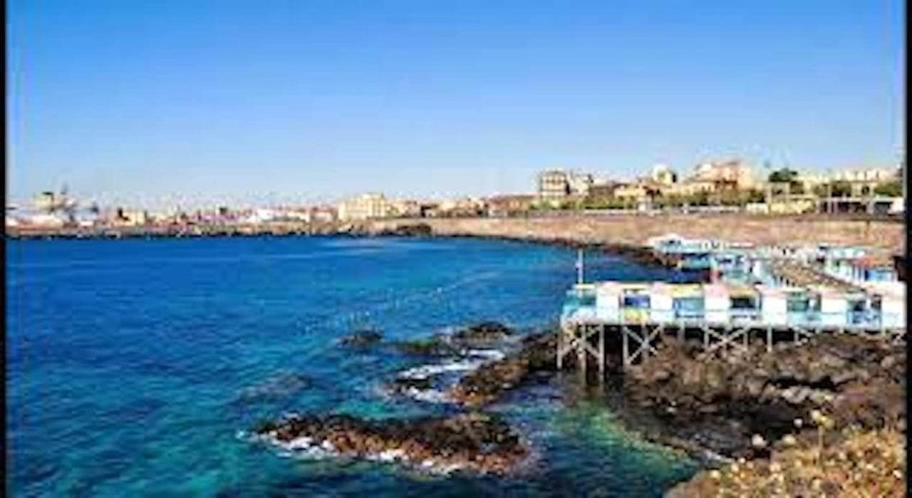 Cesare'S Home كاتانيا المظهر الخارجي الصورة